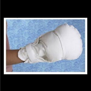 Cotton Hand Control Mitt Protector with Safety-Check Design MDT823243.